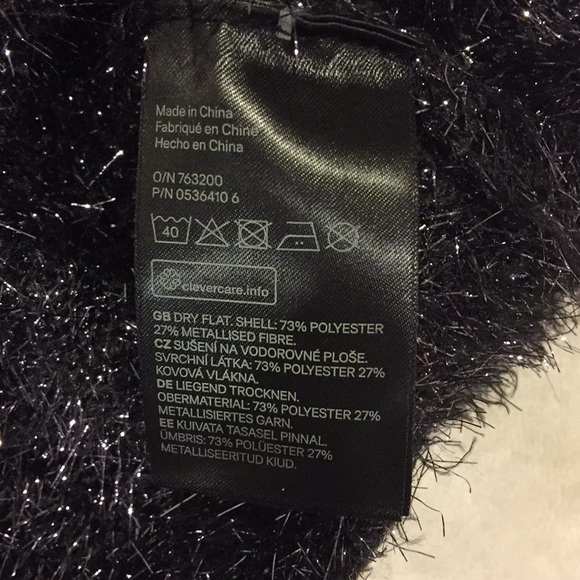 H&M black with metallic silver black sweater-XS - Picture 4 of 6